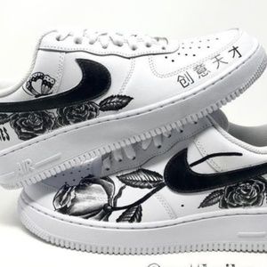 Meet your Posher, Bots